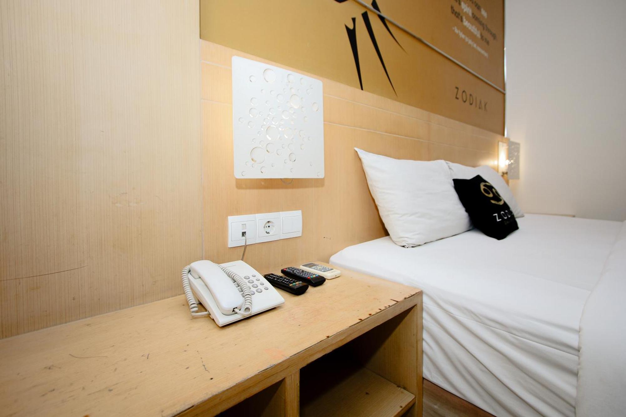 Zodiak Asia Afrika By Kagum Hotels Bandung Exteriér fotografie